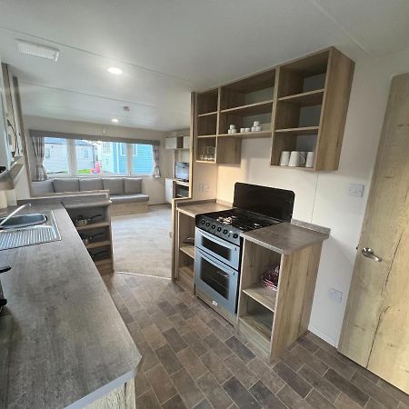 Haven Marton Mere Holiday Park Caravan In Blackpool Exterior foto